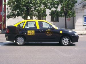 512px-Taxi_in_Buenos_Aires
